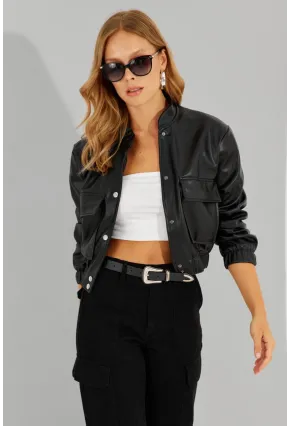 Kadın Siyah Suni Deri Kısa Bomber Ceket LST57