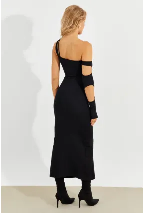 Kadın Siyah Yarım Balıkçı Dekolte Maxi Elbise B2014