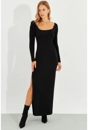 Kadın Siyah Yırtmaçlı Maxi Elbise MEN2007
