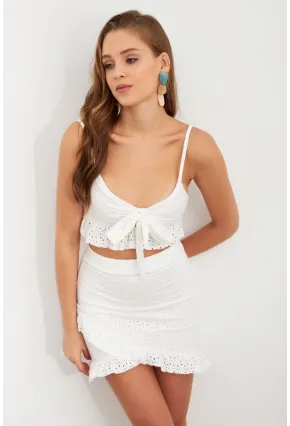 Kadın Beyaz Önü Bağlamalı Mini Etekli Takım LİT1088