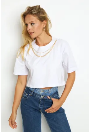 Kadın Beyaz Zincir Aksesuarlı Kısa T-Shirt HT109