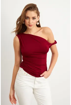 Kadın Bordo Asimetrik Kol Bluz VA100
