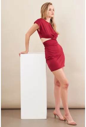 Kadın Bordo Omuzları Vatkalı Pencereli Mini Elbise İRE103