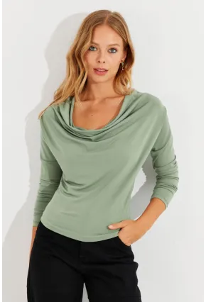 Kadın Çağla Yeşili Degaje Yaka Bluz LPP1234