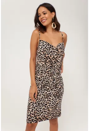Kadın Camel Leopar Desenli Degaje Yaka Elbise LPP1130