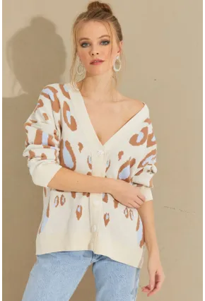 Kadın Ekru-Kahve Desenli Düğmeli Hırka KZ2495