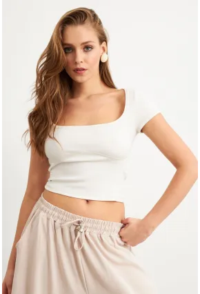 Kadın Ekru Kontrast Dikişli Bluz RX451