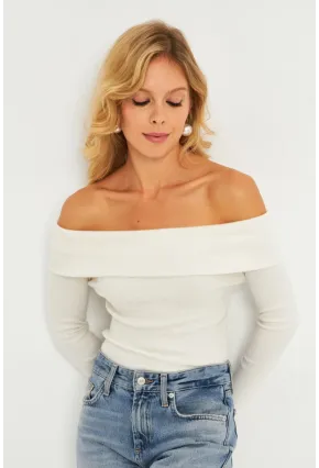 Kadın Ekru Madonna Yaka Bluz CG377