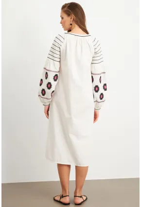 Kadın Ekru Nakışlı Balon Kol Keten Midi Elbise MQS5689-1
