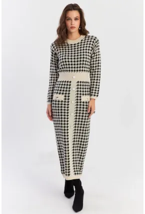 Kadın Ekru-Siyah Düğme Aksesuarlı Desenli Maxi Elbise NUV41