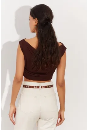 Kadın Kahverengi Degaje Yaka Yanları Büzgülü Crop Bluz B2494