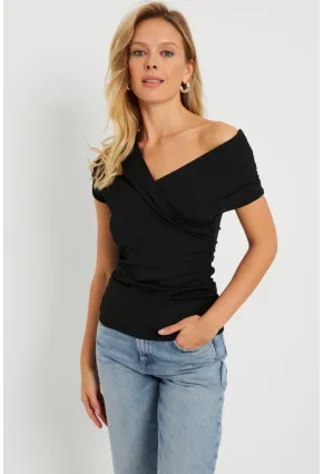Kadın Kruvaze Büzgülü Bluz Siyah EY2725