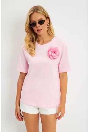 Kadın Pembe Gül Aksesuarlı T-Shirt SF12721