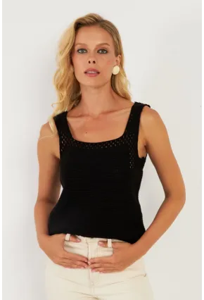 Kadın Siyah Ajurlu Triko Bluz YV258