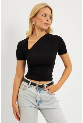 Kadın Siyah Asimetrik Yaka Büzgülü Bluz YZ1081