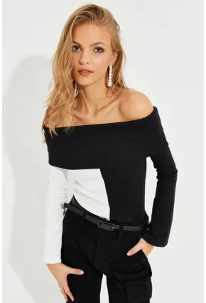 Kadın Siyah-Beyaz Madonna Yaka Bloklu Kaşkorse Bluz EY2585