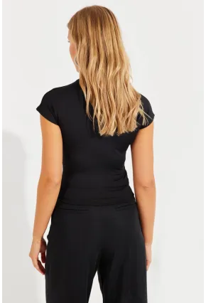Kadın Siyah Dalgıç Bluz EY2564
