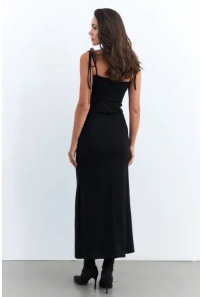 Kadın Siyah Dekolteli Yırtmaçlı Maxi Elbise YEL95