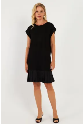 Kadın Siyah Eteği Volanlı Midi Elbise ST158