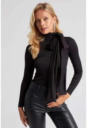 Kadın Siyah Fiyonklu Bluz EY2670