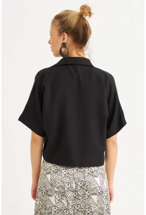 Kadın Siyah Kısa Kollu Crop Gömlek CNG117