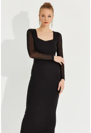 Kadın Siyah Kolları Tül Midi Elbise EY2599