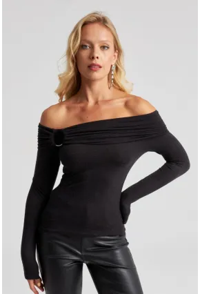 Kadın Siyah Madonna Yaka Halkalı Bluz EY2669