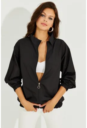 Kadın Siyah Mevsimlik İnce Yağmurluk MEN2005