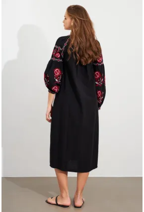 Kadın Siyah Nakışlı Balon Kol Keten Midi Elbise MQS5689