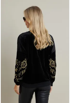 Kadın Siyah Nakışlı Kadife Sweatshirt MQS1229