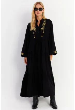 Kadın Siyah Nakışlı Volanlı Maxi Elbise MALO6