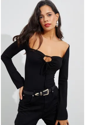 Kadın Siyah Önü Damla Kare Yaka Bluz B1925