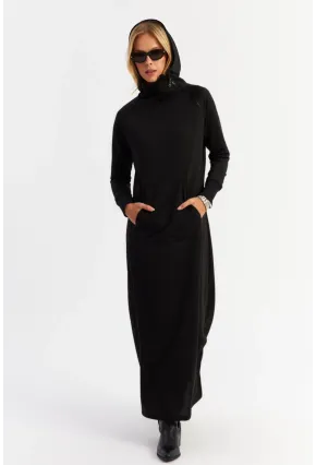 Kadın Siyah Yakası Fermuarlı Maxi Sweat Elbise MTF12