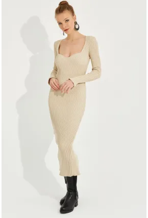 Kadın Vanilya Kalp Yaka Triko Midi Elbise YEL221385