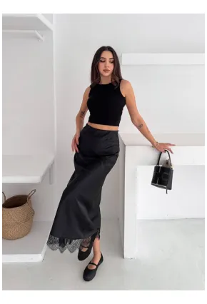 Dantel Detay Saten Uzun Etek