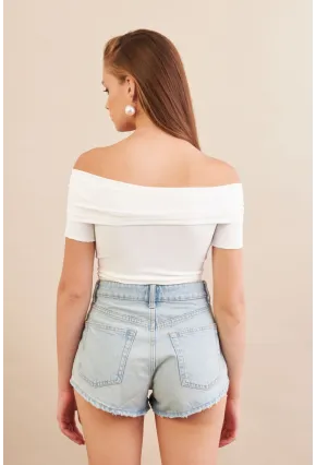 Kadın Beyaz Madonna Yaka Kelebek Detaylı Bluz FLU7268