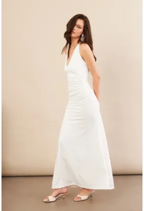 Kadın Beyaz Sırtı Açık Boyun Bağlamalı Maxi Elbise DCF061