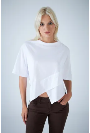 Kadın Beyaz Yarasa Kol Asimetrik T-Shirt LPP1315