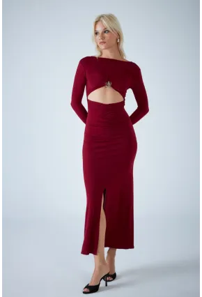 Kadın Bordo Dekolteli Aksesuarlı Maxi Elbise HO57