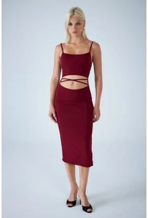 Kadın Bordo Sırtı Açık Pencereli Midi Elbise CEL001