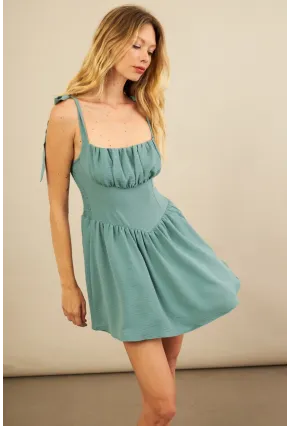 Kadın Çağla Yeşili Sırtı Gipeli Mini Elbise YEL221688