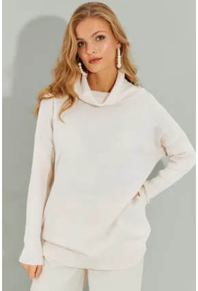 Kadın Ekru Degaje Yaka Cepli Triko Kazak YZ519