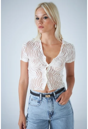 Kadın Ekru Kendinden Desenli Düğmeli Bluz EV115
