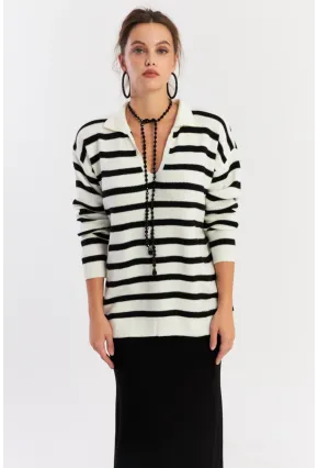 Kadın Ekru-Siyah Polo Yaka Çizgili Triko Kazak COL01