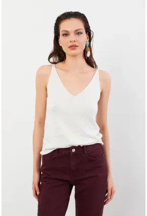 Kadın Ekru V Yaka Triko Bluz KZ546