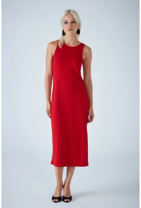 Kadın Kırmızı Kolsuz Yırtmaçlı Midi Elbise AYD418
