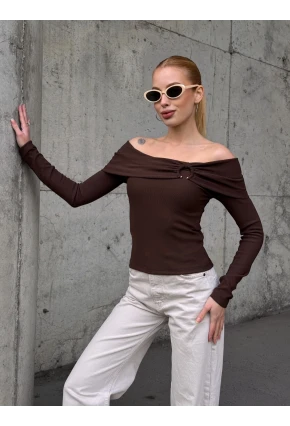 Kadın Madonna Yaka Halka Detay Bluz