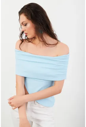 Kadın Mavi Asimetrik Madonna Yaka Bluz OPS4251