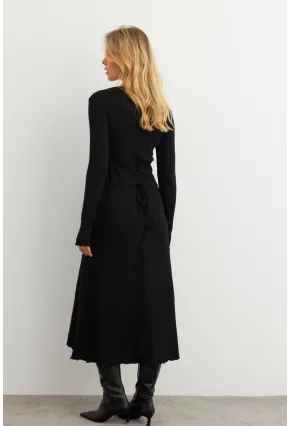 Kadın Siyah Bağlamalı Kaşkorse Midi Elbise COL2268