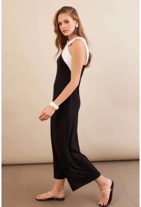 Kadın Siyah-Beyaz Çapraz Askılı Kontrast Midi Elbise EY3116